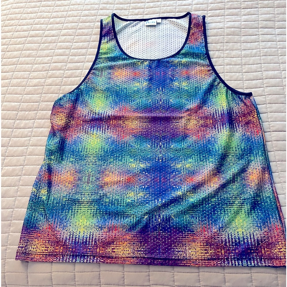 Playa size large tank top